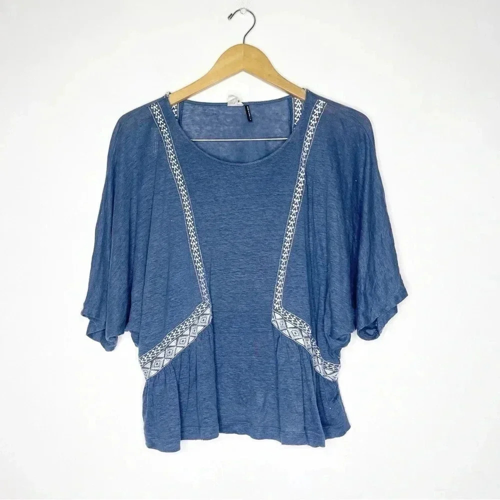 Akemi + Kin Anthropologie Shirt Blue Linen Crop Blouse Size Small - Picture 8 of 8